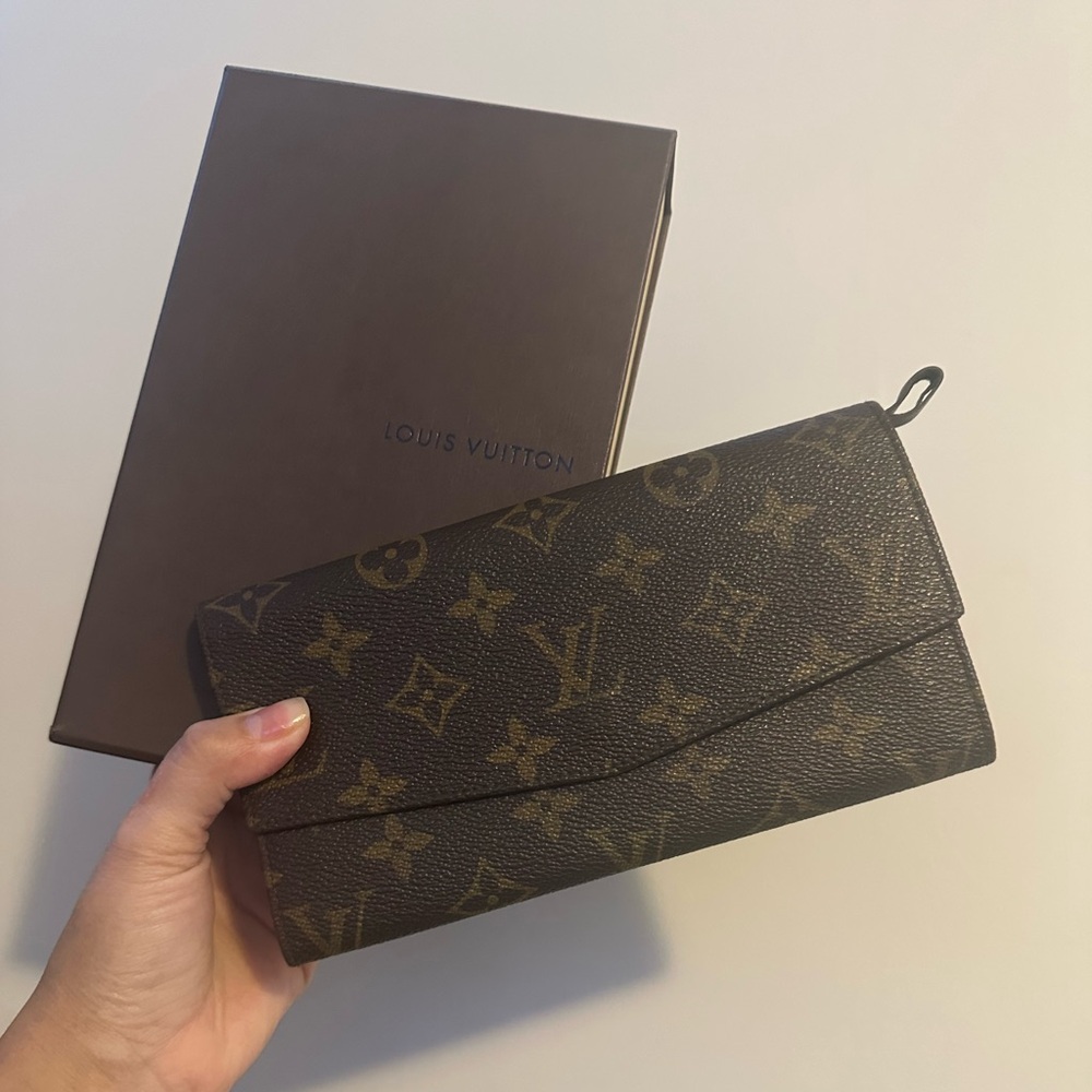 Vintage Louis Vuitton Monogram Sarah Long Wallet (1980s)